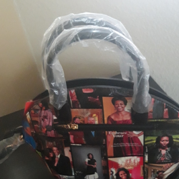Beautiful purse one-of-a-kind a collection - Picture 4 of 4